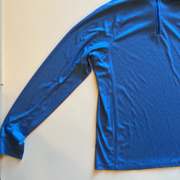 Vineyard Vines Golf pullover 1/4 zip - Picture 2 of 6